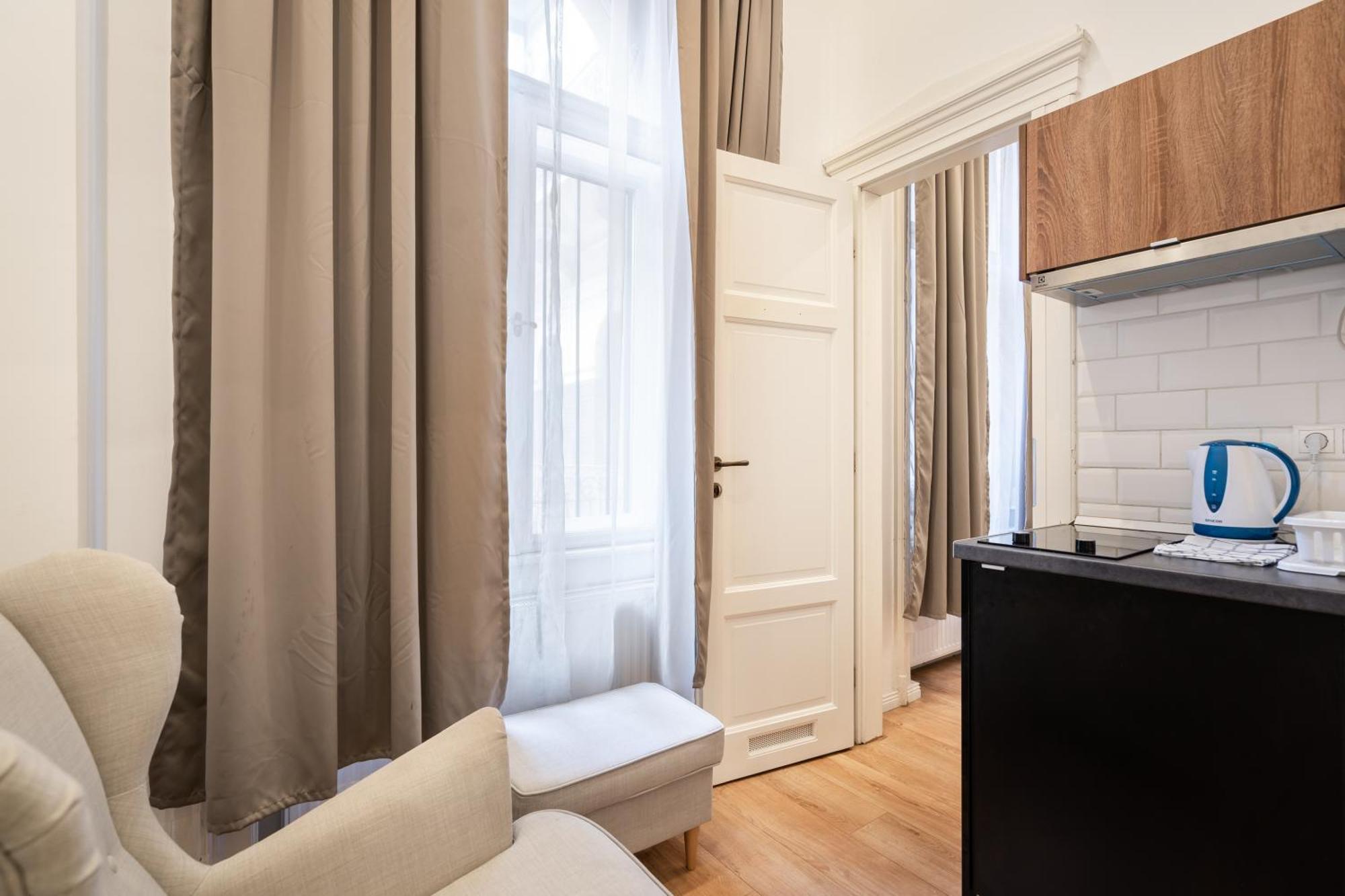 Grand Avenue Apartment บูดาเปสต์ ภายนอก รูปภาพ